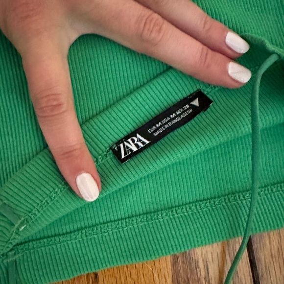 Zara mini bodycon dress - Picture 3 of 3